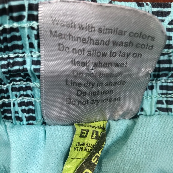 MPG running shorts - Picture 6 of 6